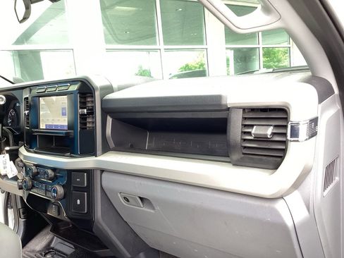 Used 2023 Ford F250 XL w/ Snow Plow Prep Package image 20