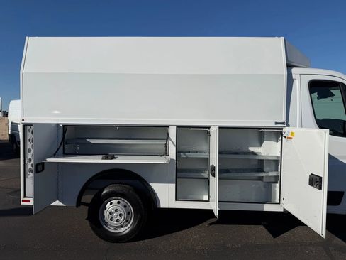 Used 2022 RAM ProMaster 3500 w/ Convenience Group image 17