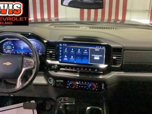 Used 2023 Chevrolet Silverado 1500 LTZ AWD/4WD image 16