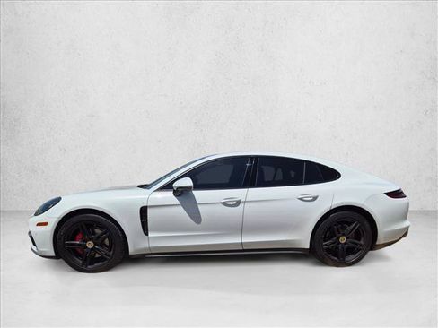 Used 2017 Porsche Panamera 4 AWD/4WD image 8
