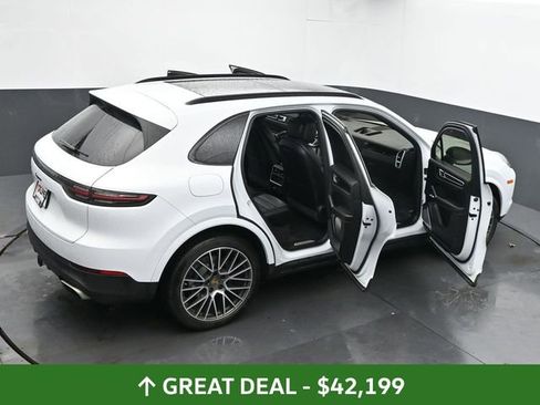 Used 2022 Porsche Cayenne image 67