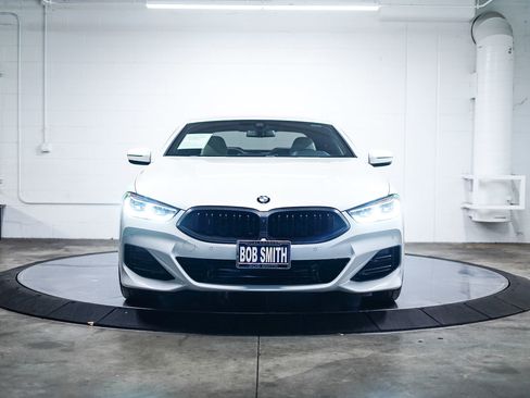 Used 2025 BMW 840i 840i w/ M Sport Professional Package image 2