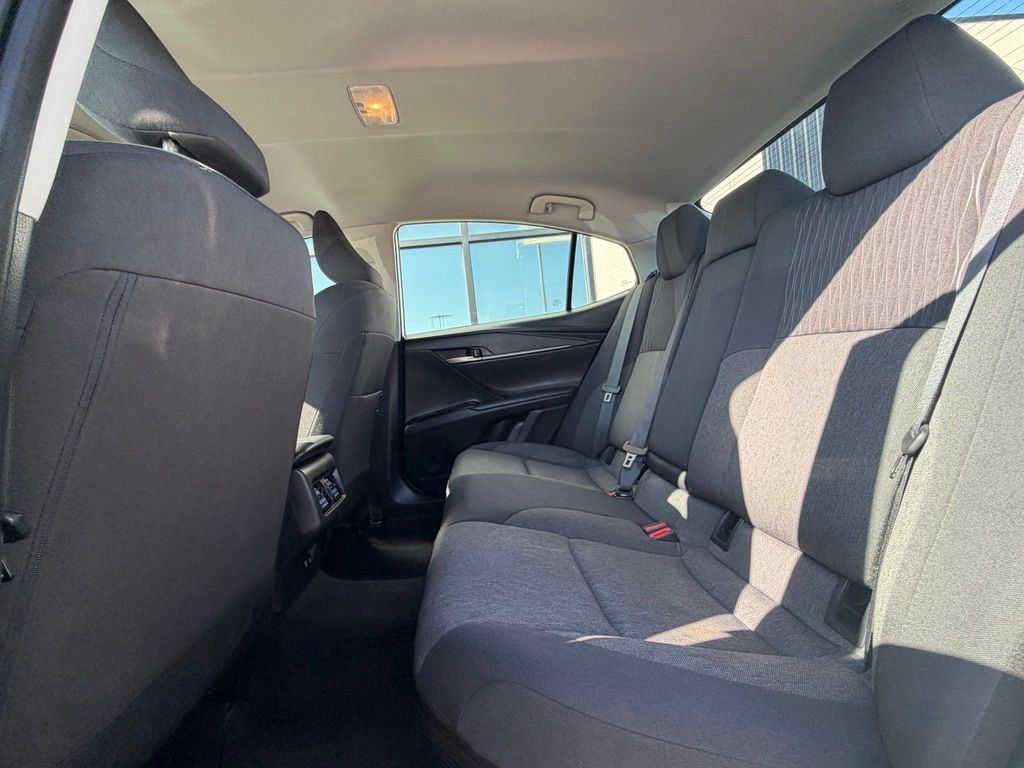 Used 2025 Toyota Camry LE FWD image 20