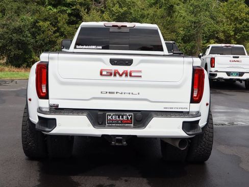 Used 2022 GMC Sierra 3500 Denali AWD/4WD image 8