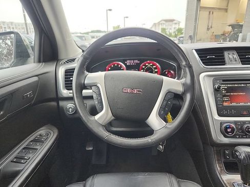 Used 2017 GMC Acadia Limited SLT AWD/4WD image 9