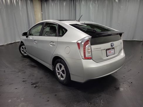 Used 2012 Toyota Prius Three image 6