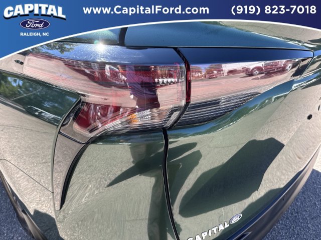 Used 2024 Toyota Sienna XLE FWD image 15
