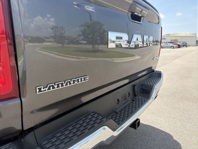 Used 2026 RAM 1500 Laramie AWD/4WD image 39