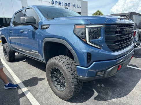 Used 2024 GMC Sierra 1500 Elevation RWD image 1