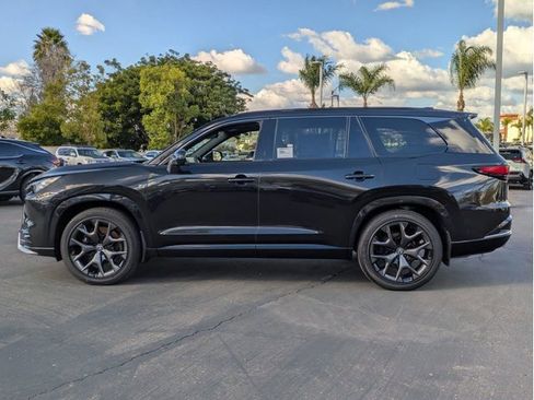 New 2026 Lexus TX 500h AWD image 8