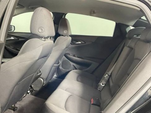 Used 2023 Chevrolet Malibu LT w/ Driver Confidence Package FWD image 11