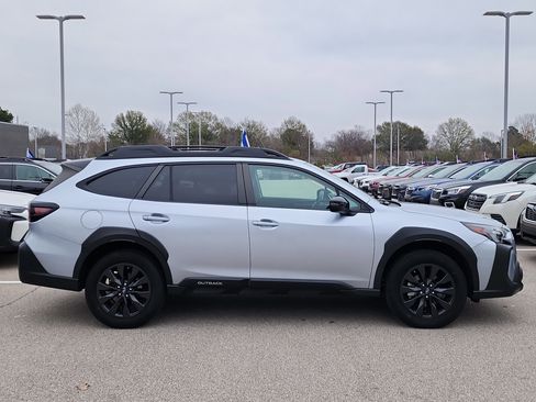 Certified 2023 Subaru Outback Onyx Edition XT image 2