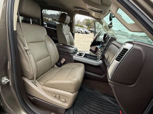 Used 2015 Chevrolet Silverado 2500 LTZ w/ Duramax Plus Package image 15