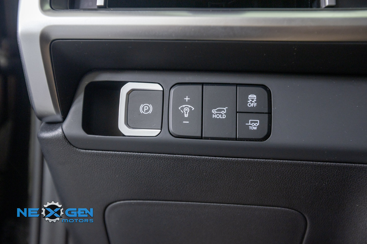 Used 2025 Hyundai Santa Fe XRT AWD/4WD image 15