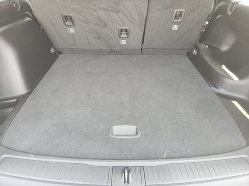Used 2023 Jeep Grand Cherokee Altitude RWD image 33