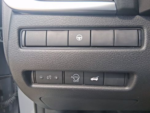 New 2026 Nissan Rogue SV FWD image 37