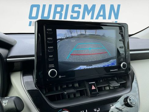 Used 2022 Toyota Corolla Cross LE image 19