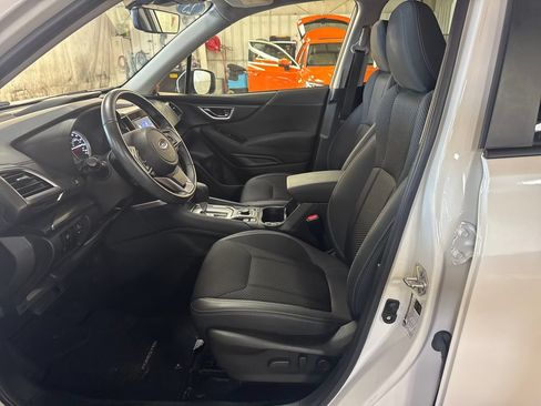 Certified 2023 Subaru Forester Premium AWD/4WD image 15