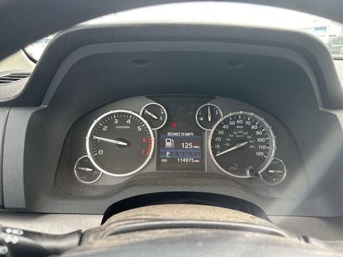 Used 2014 Toyota Tundra SR5 w/ TRD Off Road Package image 12