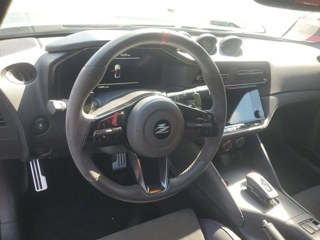 Certified 2024 Nissan Z Performance w/ Floor Mat Package RWD image 11