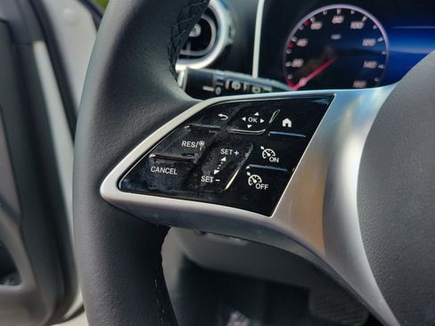 Certified 2026 Mercedes-Benz GLC 300 4MATIC image 24