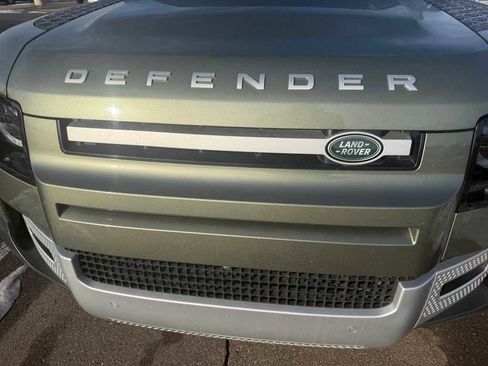 Used 2022 Land Rover Defender 110 SE image 20