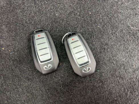 Used 2023 INFINITI QX60 Luxe w/ Performance Audio Package image 85