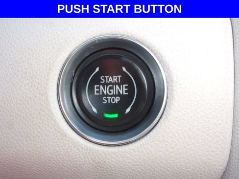 Used 2025 GMC Acadia Denali w/ Super Cruise Package AWD/4WD image 5
