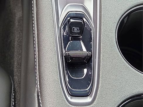 New 2026 Chevrolet Corvette Stingray Preferred Cpe w/ Stealth Interior Trim Package RWD image 18