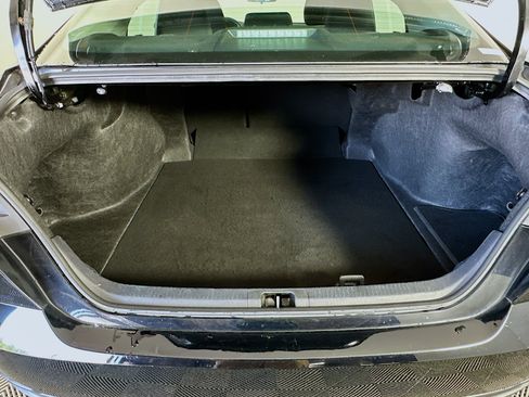 Used 2025 Toyota Camry LE FWD image 28