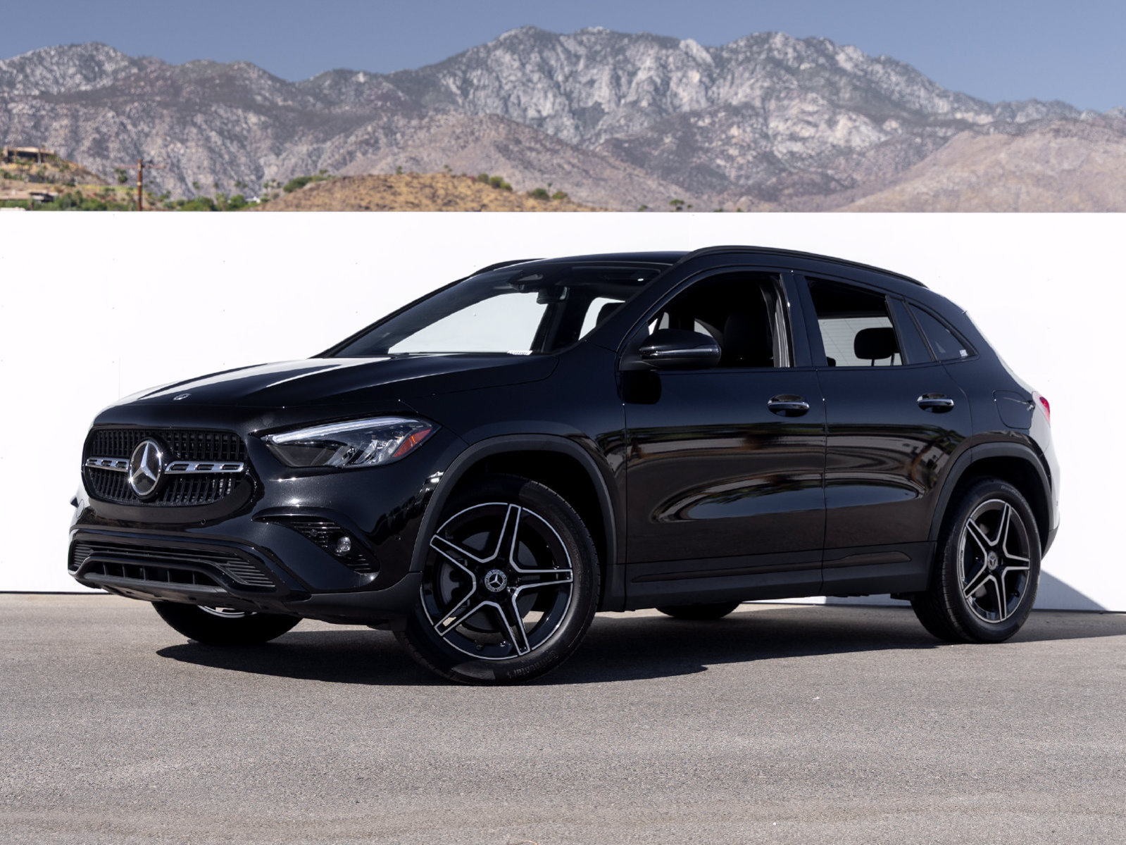Certified 2026 Mercedes-Benz GLA 250 4MATIC image 1