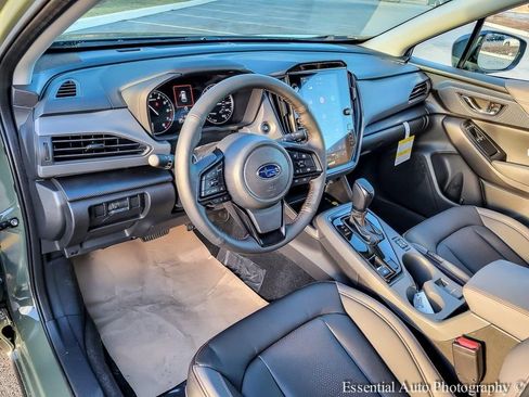 New 2026 Subaru Crosstrek 2.5i Limited w/ Crosstrek Mirror Package image 9