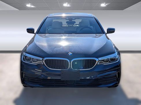 Used 2020 BMW 530i xDrive w/ Executive Package image 6