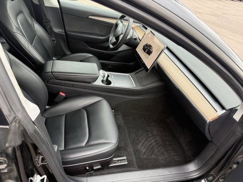 Used 2022 Tesla Model 3 RWD image 17