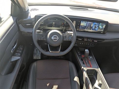 New 2026 Nissan Kicks SR w/ Illumination Package image 28
