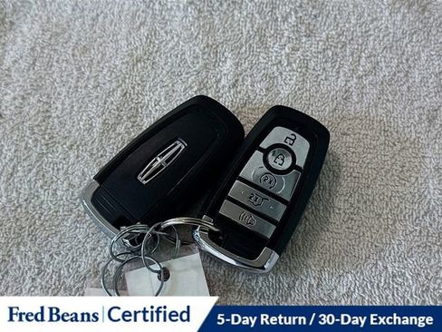 Used 2021 Lincoln Corsair AWD w/ Equipment Group 101A image 31