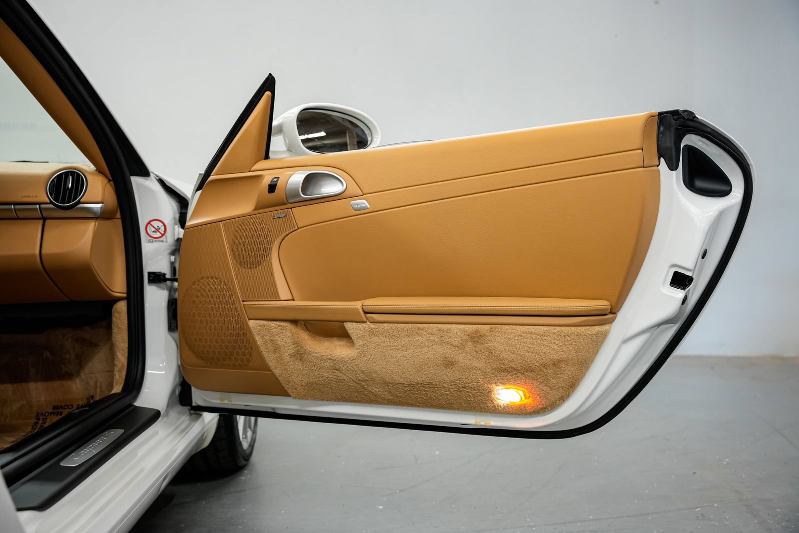 Used 2008 Porsche Cayman S RWD image 19