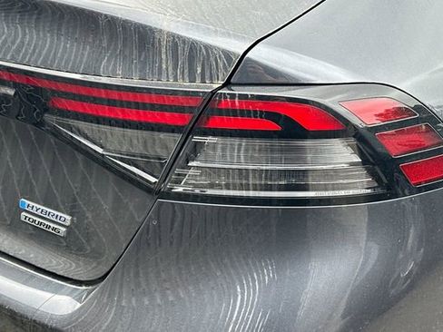 Used 2024 Honda Accord Touring image 7