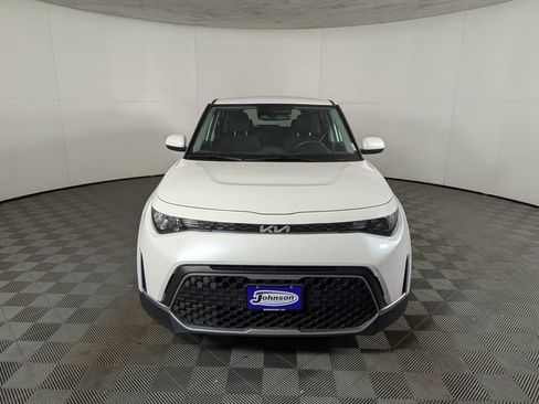 Used 2023 Kia Soul LX w/ Option Group 015 image 2