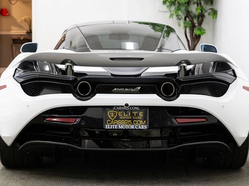 Used 2019 McLaren 720S Luxury RWD image 4