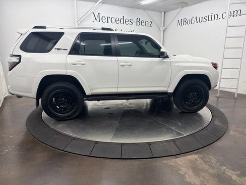 Used 2017 Toyota 4Runner TRD Pro AWD/4WD image 8