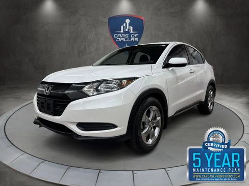 Used 2017 Honda HR-V LX image 1