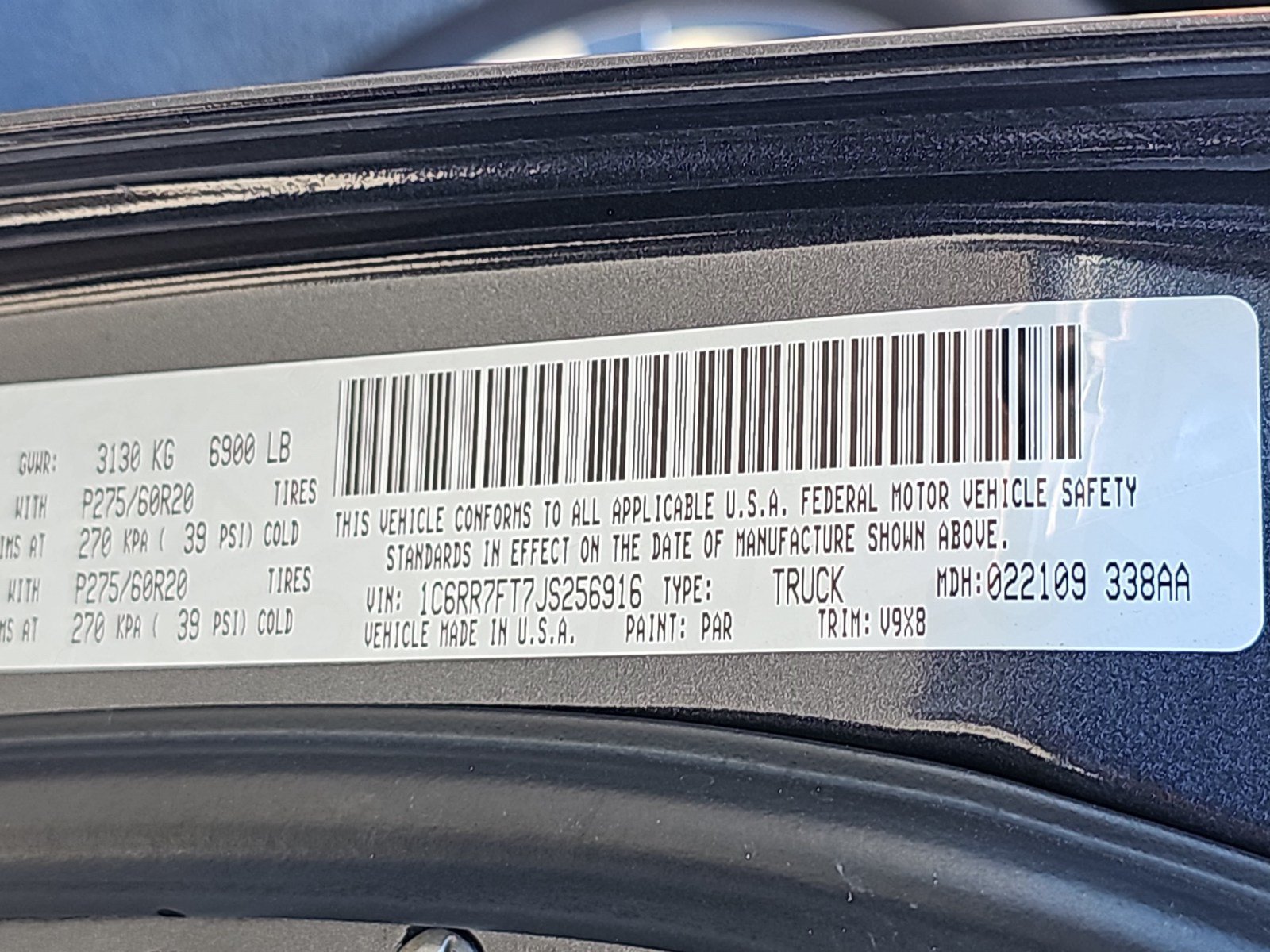 Used 2018 RAM 1500 Express w/ Express Value Package AWD/4WD image 36