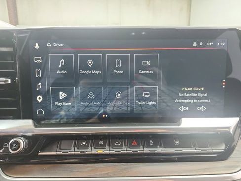 Used 2025 GMC Sierra 1500 SLT AWD/4WD image 28
