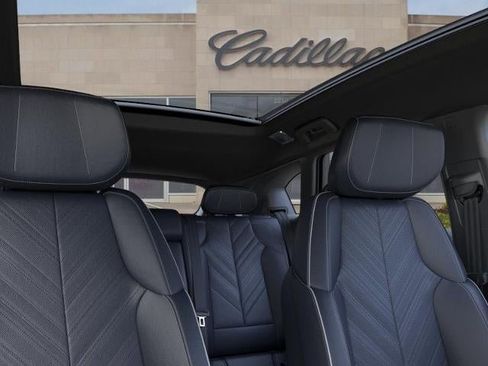 New 2026 Cadillac Optiq Luxury 2 RWD image 24