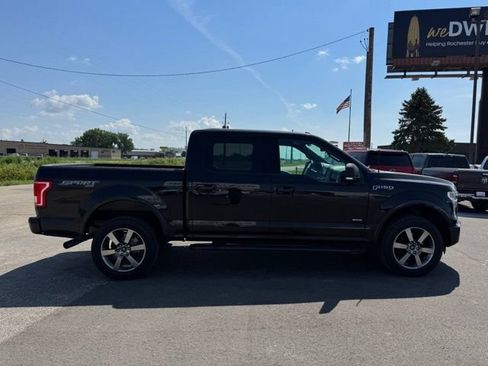 Used 2015 Ford F150 XLT w/ Equipment Group 302A Luxury AWD/4WD image 32