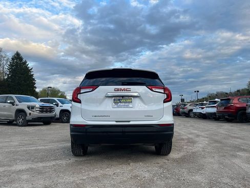 Used 2023 GMC Terrain SLE AWD/4WD image 7
