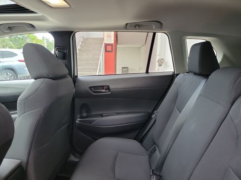 Used 2023 Toyota Corolla Cross LE w/ Moonroof Package FWD image 14