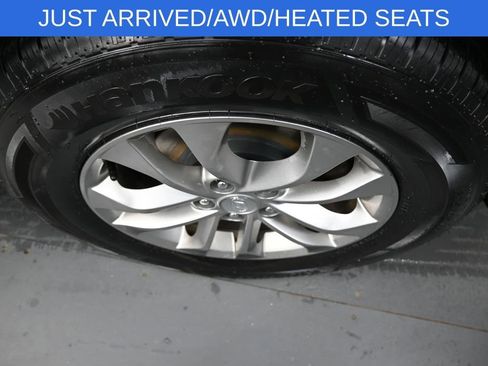 Used 2019 Hyundai Santa Fe SEL w/ Cargo Package AWD/4WD image 9