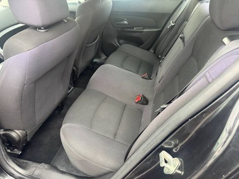 Used 2014 Chevrolet Cruze LT w/ Technology Package FWD image 26
